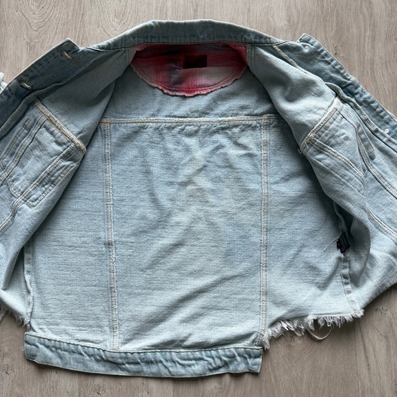 POL Women’s Size Small Light Washed Frayed Fringe Denim Vest 100% Cotton - Picture 3 of 9